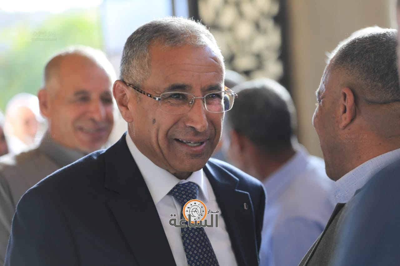 Madar Al-Saa Images 0.19583248089131877