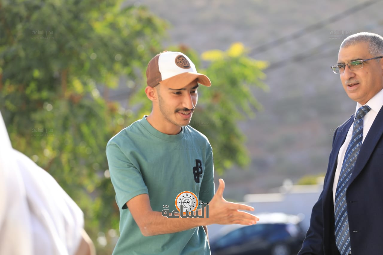 Madar Al-Saa Images 0.12282367900269053