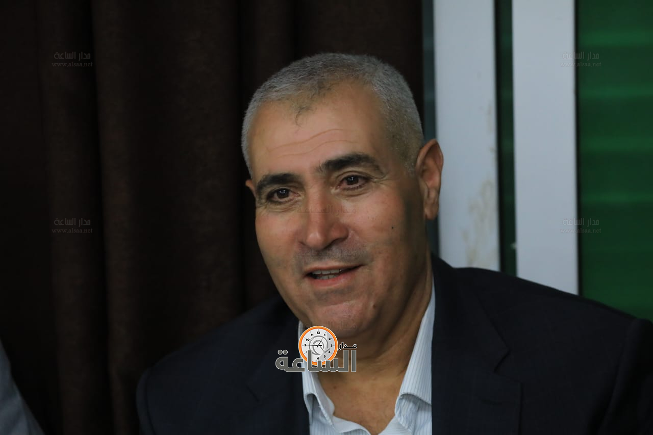 Madar Al-Saa Images 0.857174663900885