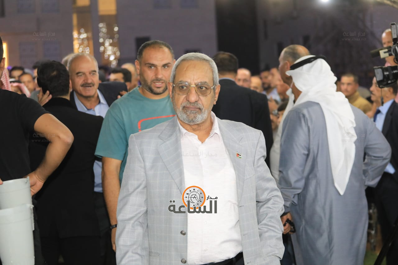 Madar Al-Saa Images 0.8351988287714508