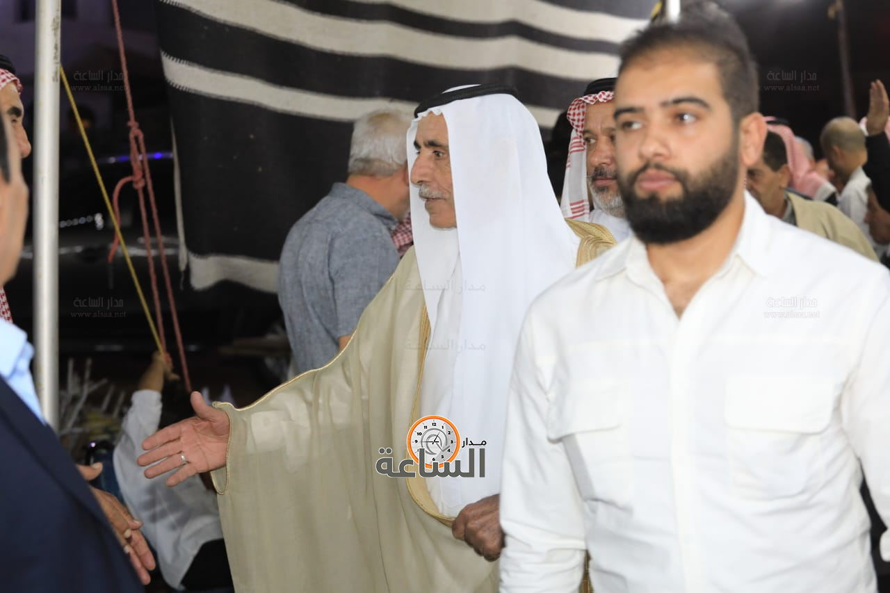 Madar Al-Saa Images 0.007777302940806252