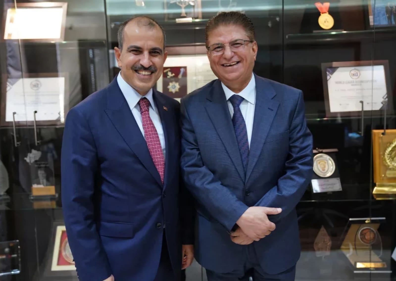 Madar Al-Saa Images 0.0313316318726482