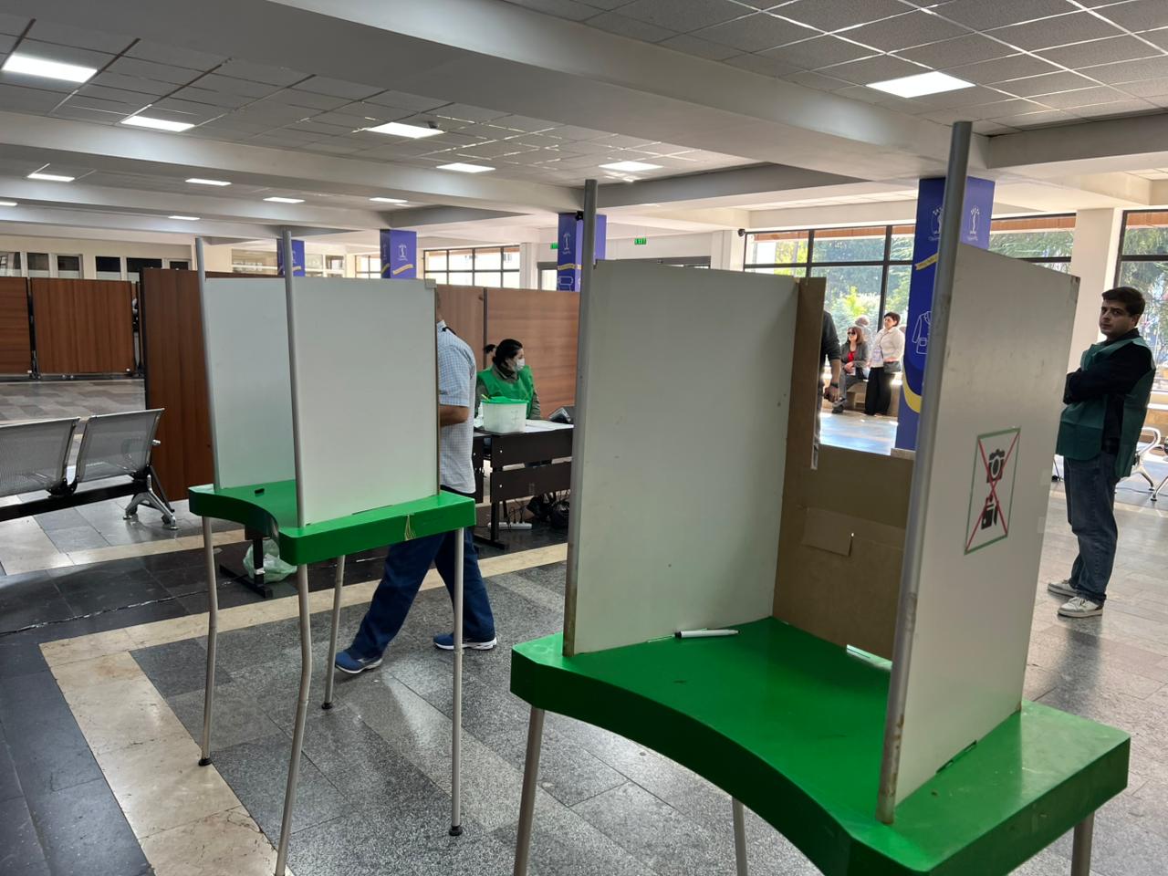 Madar Al-Saa Images 0.7597876011885951