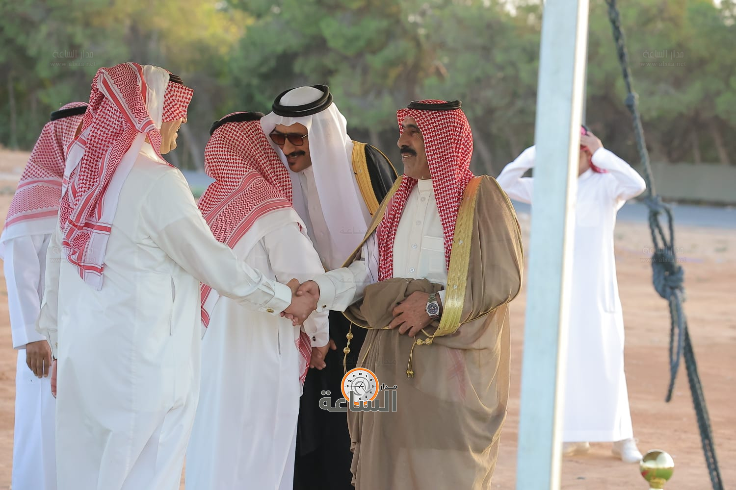 Madar Al-Saa Images 0.21441319938306602