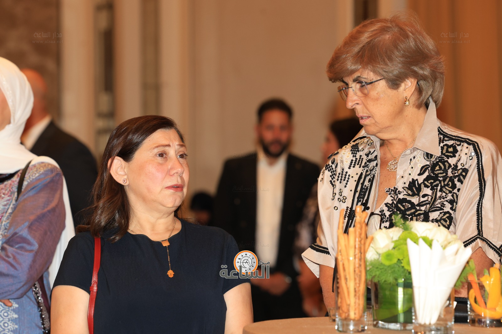 Madar Al-Saa Images 0.40841110109349177