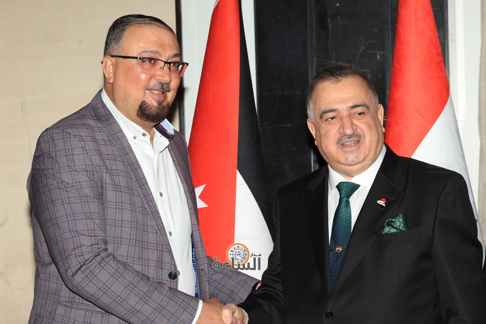 Madar Al-Saa Images 0.9062930642694537