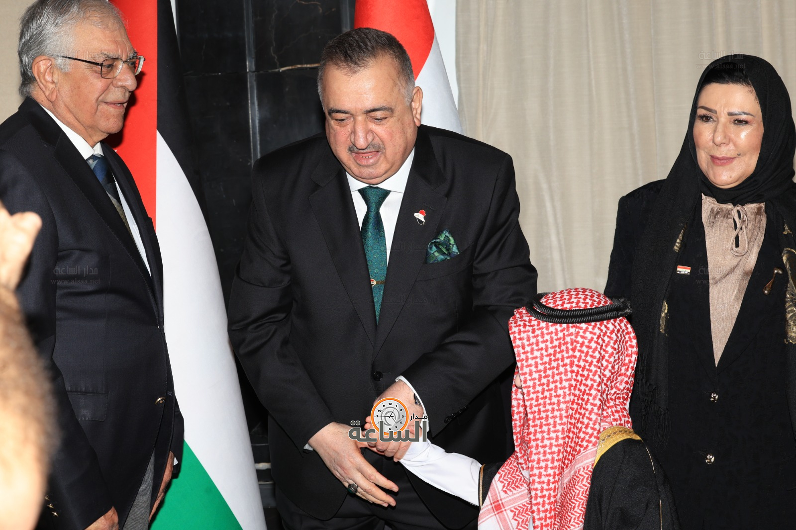 Madar Al-Saa Images 0.7317633499411499