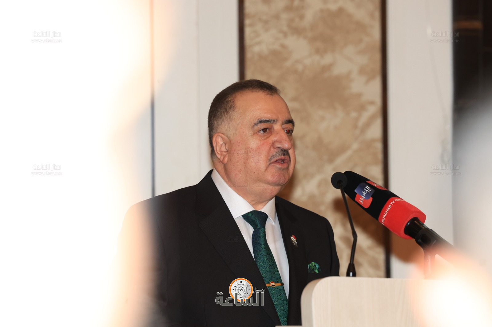 Madar Al-Saa Images 0.15305047990551113