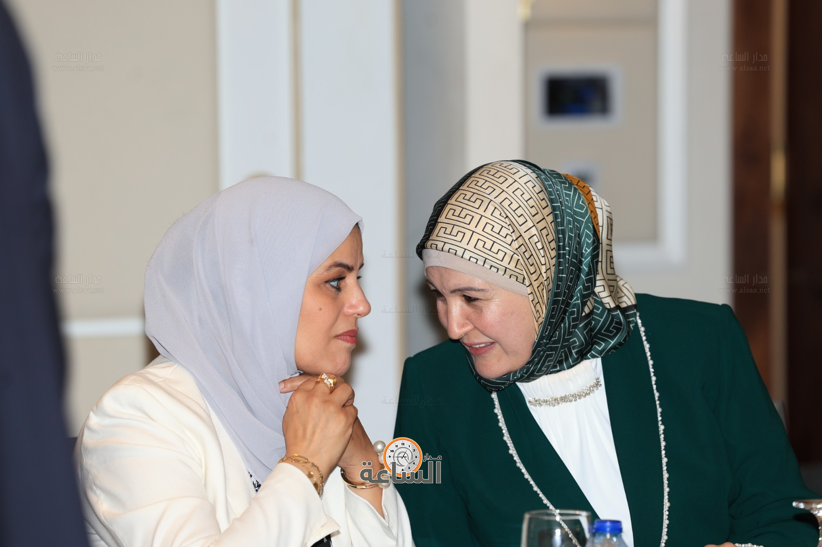 Madar Al-Saa Images 0.4097053467586491