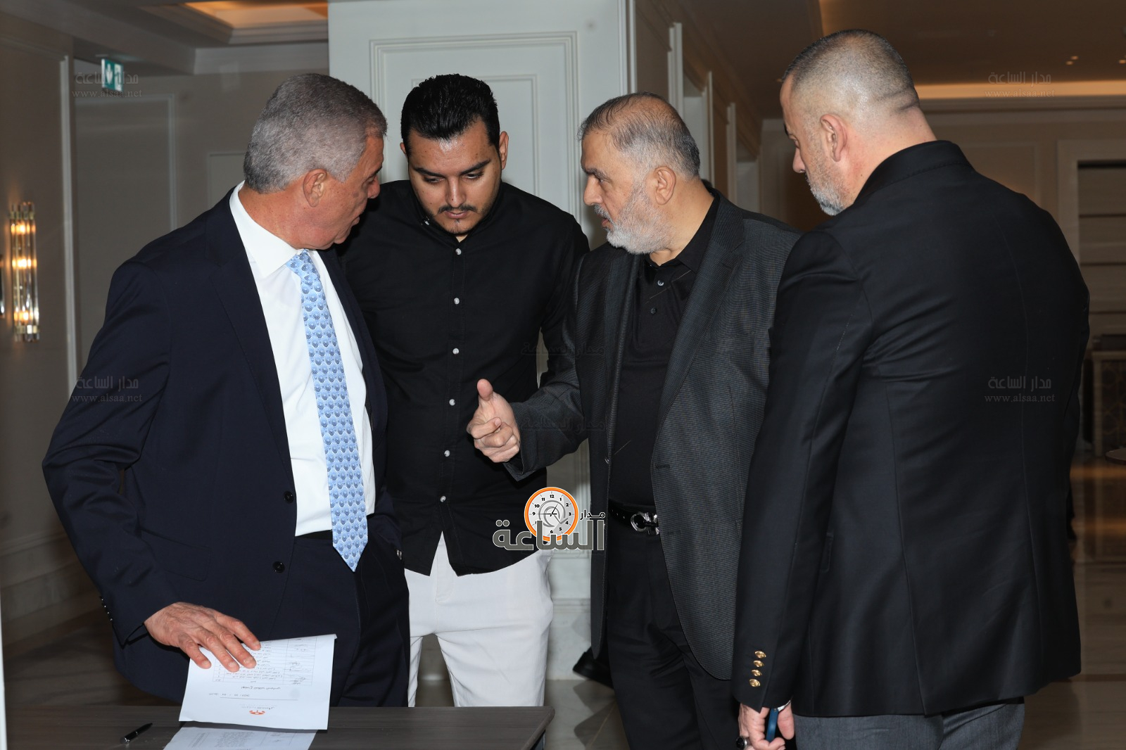 Madar Al-Saa Images 0.3715994823587273