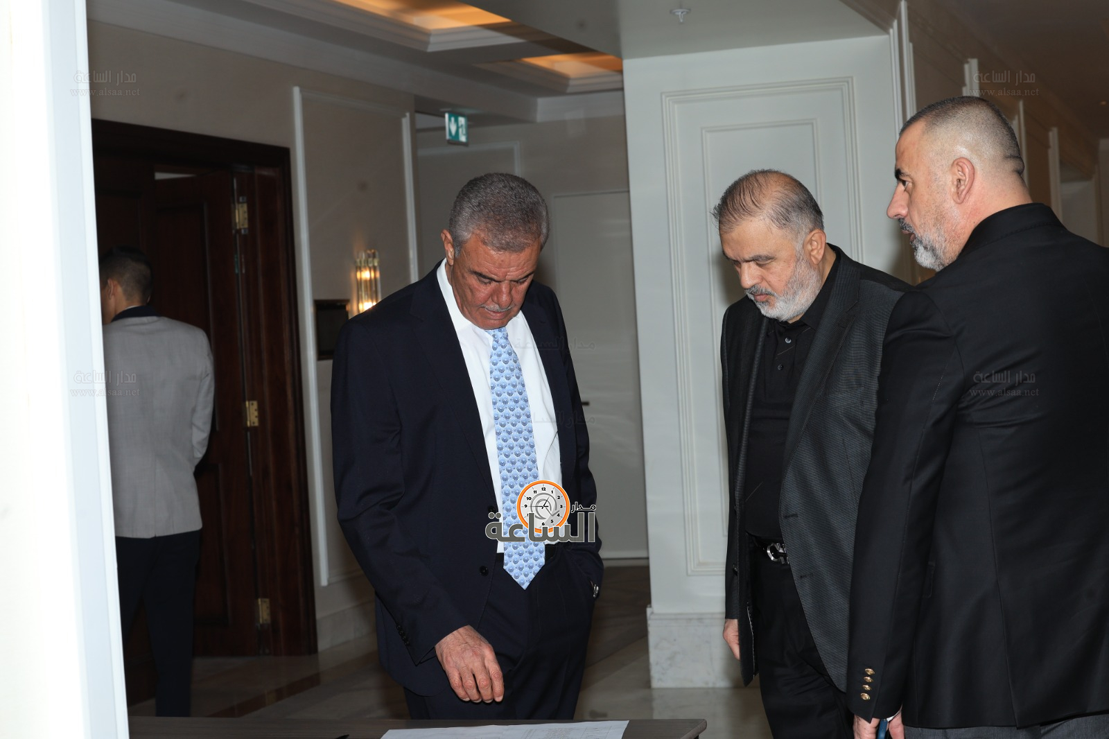 Madar Al-Saa Images 0.8766792193687367