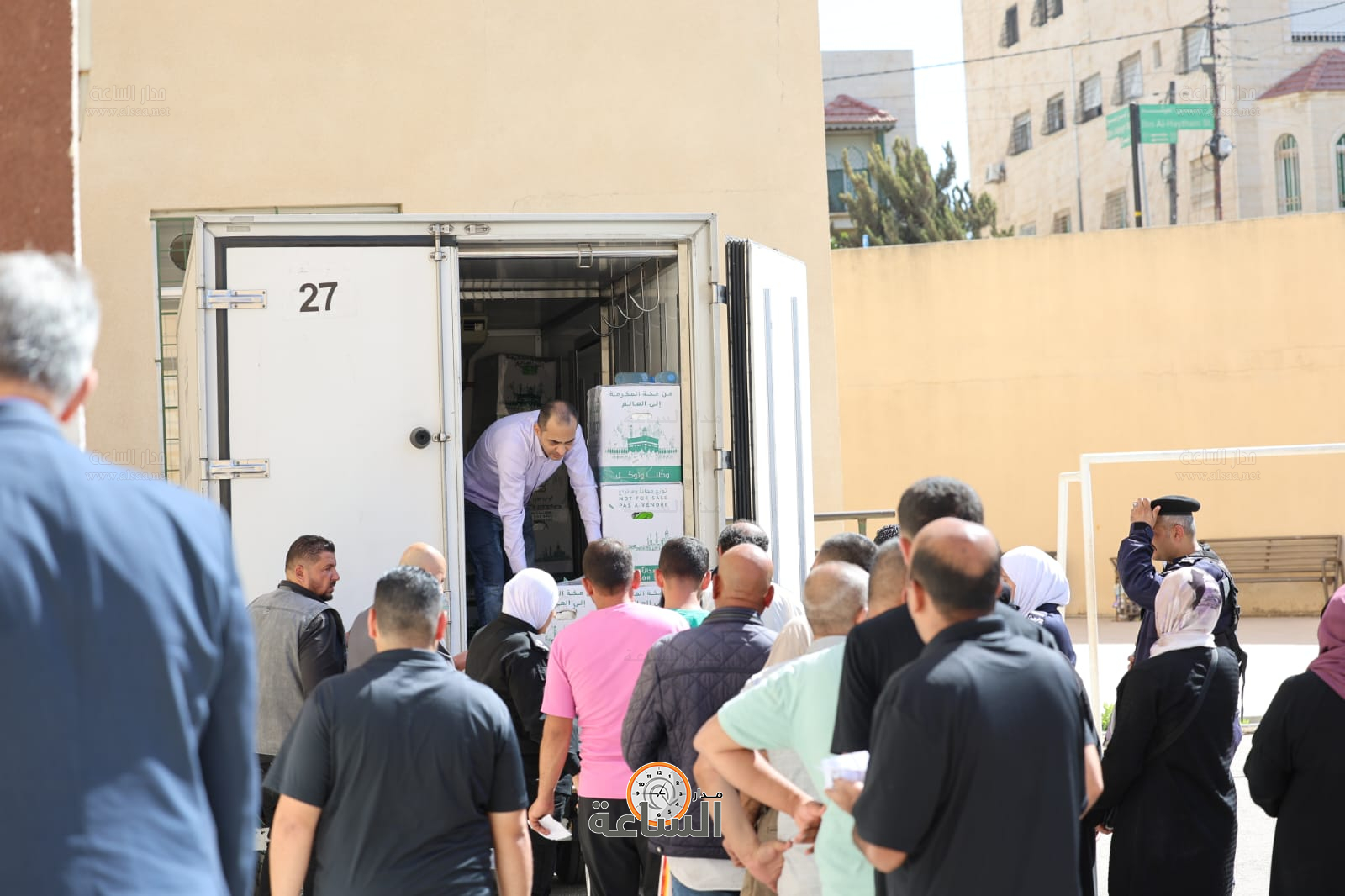 Madar Al-Saa Images 0.256282324119705