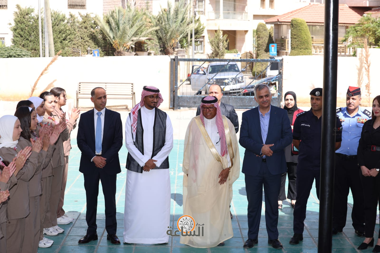 Madar Al-Saa Images 0.20172626149481998