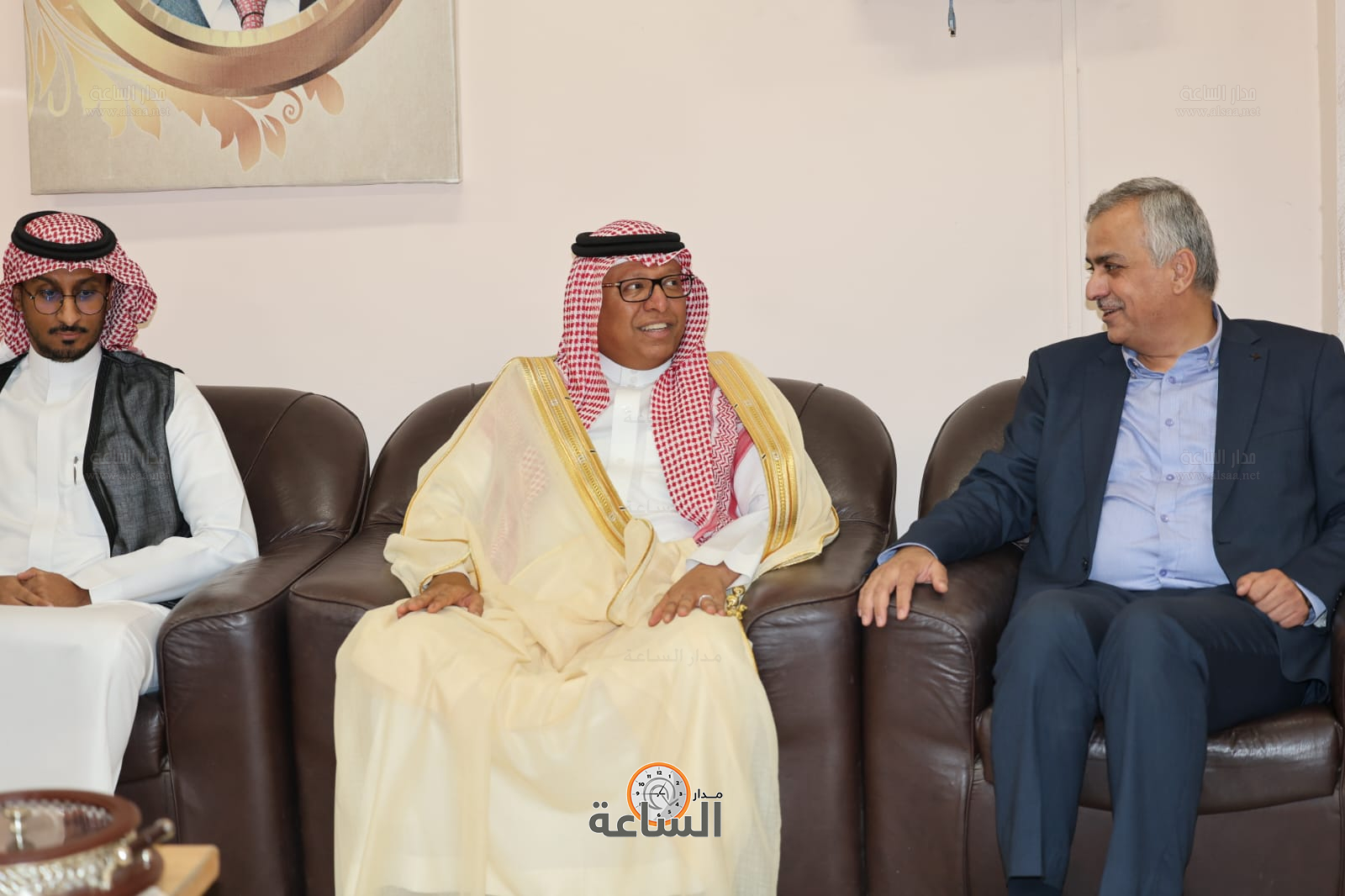 Madar Al-Saa Images 0.5598107223968807