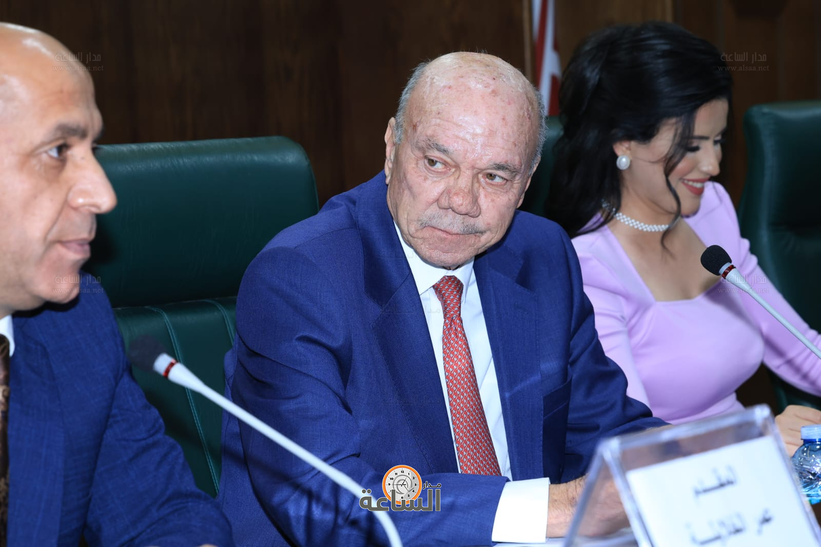 Madar Al-Saa Images 0.5557958772875268