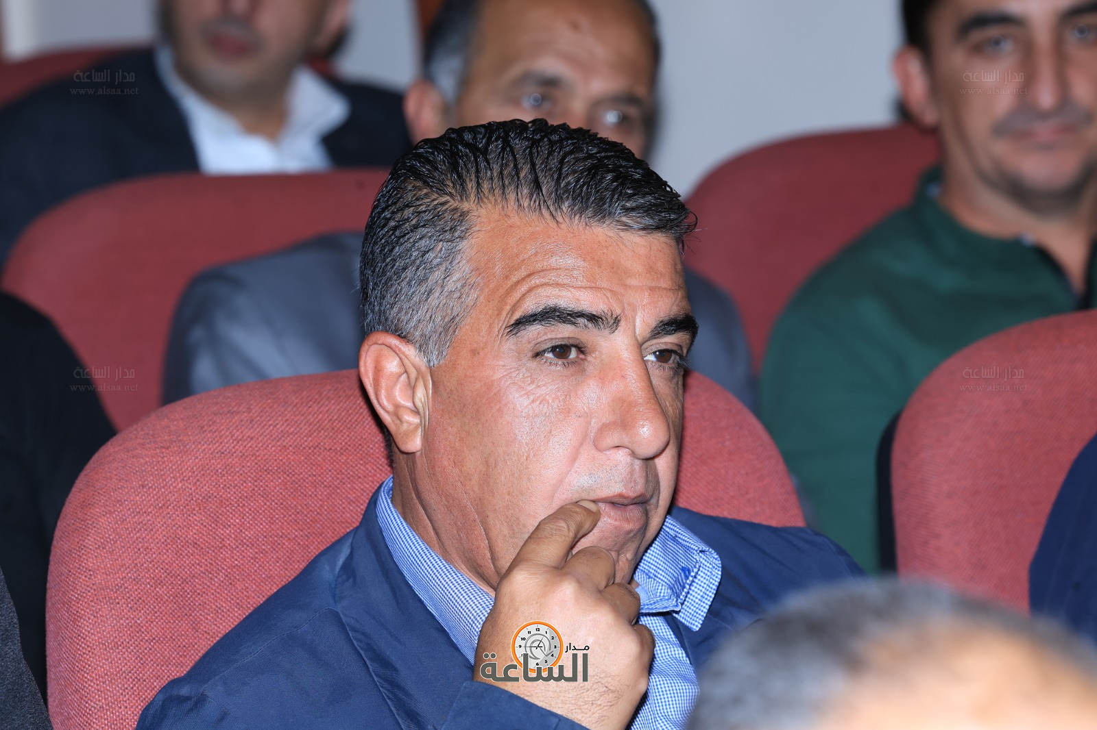 Madar Al-Saa Images 0.21639024045851651