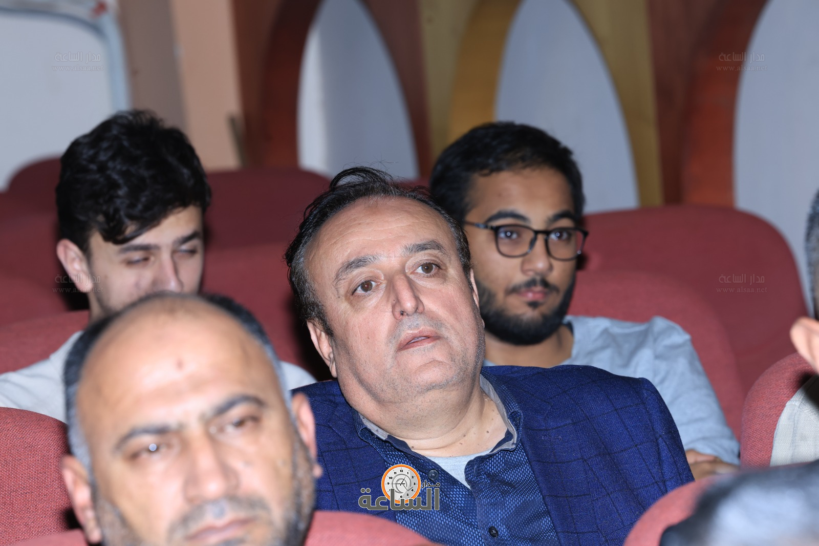 Madar Al-Saa Images 0.7011630985788542