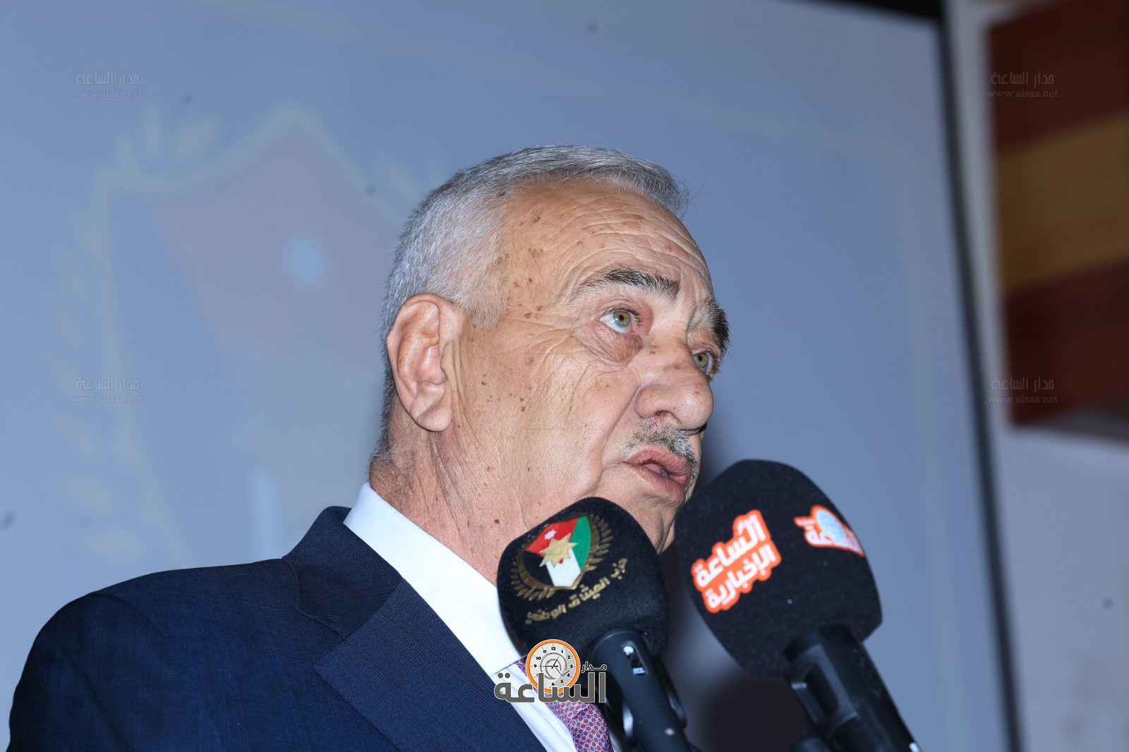 Madar Al-Saa Images 0.7628321601013767