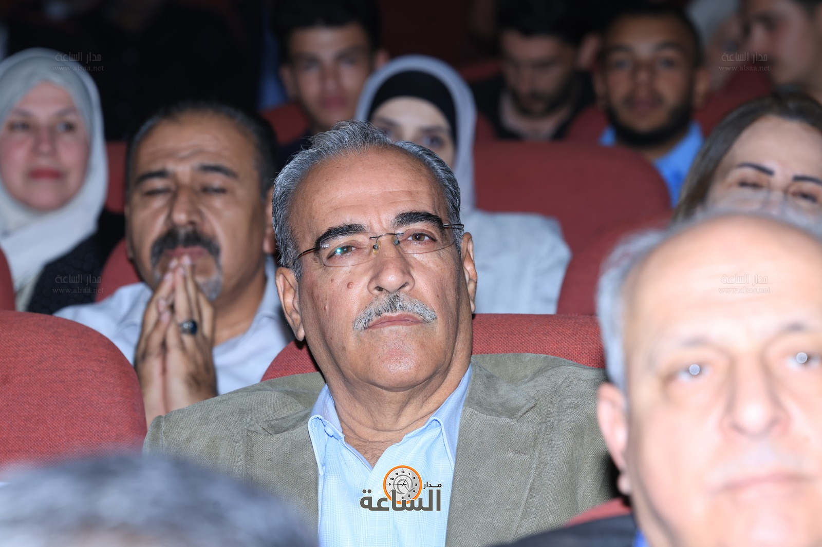 Madar Al-Saa Images 0.1906166851868759