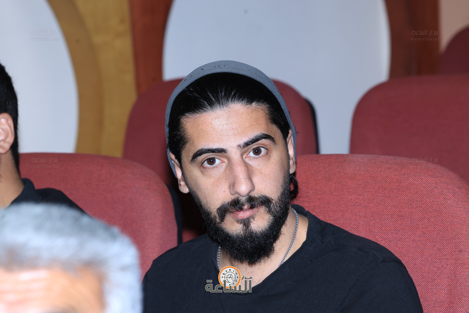 Madar Al-Saa Images 0.032567159370161414