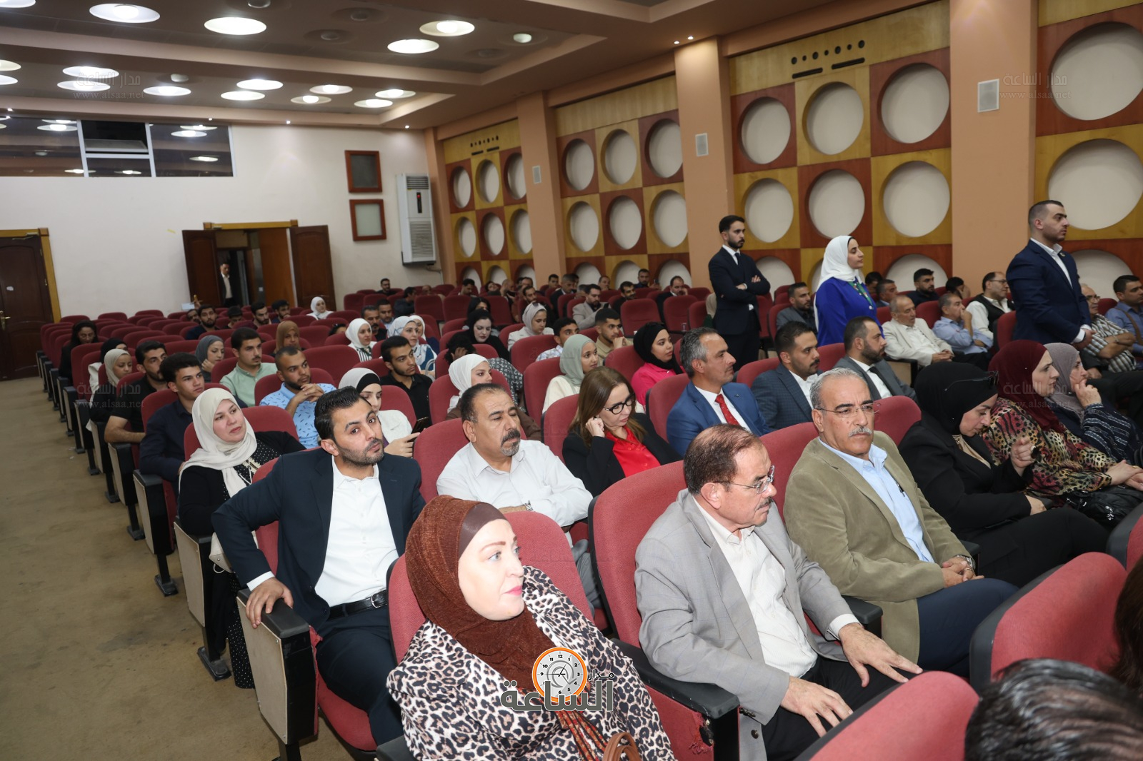 Madar Al-Saa Images 0.8548465217797415