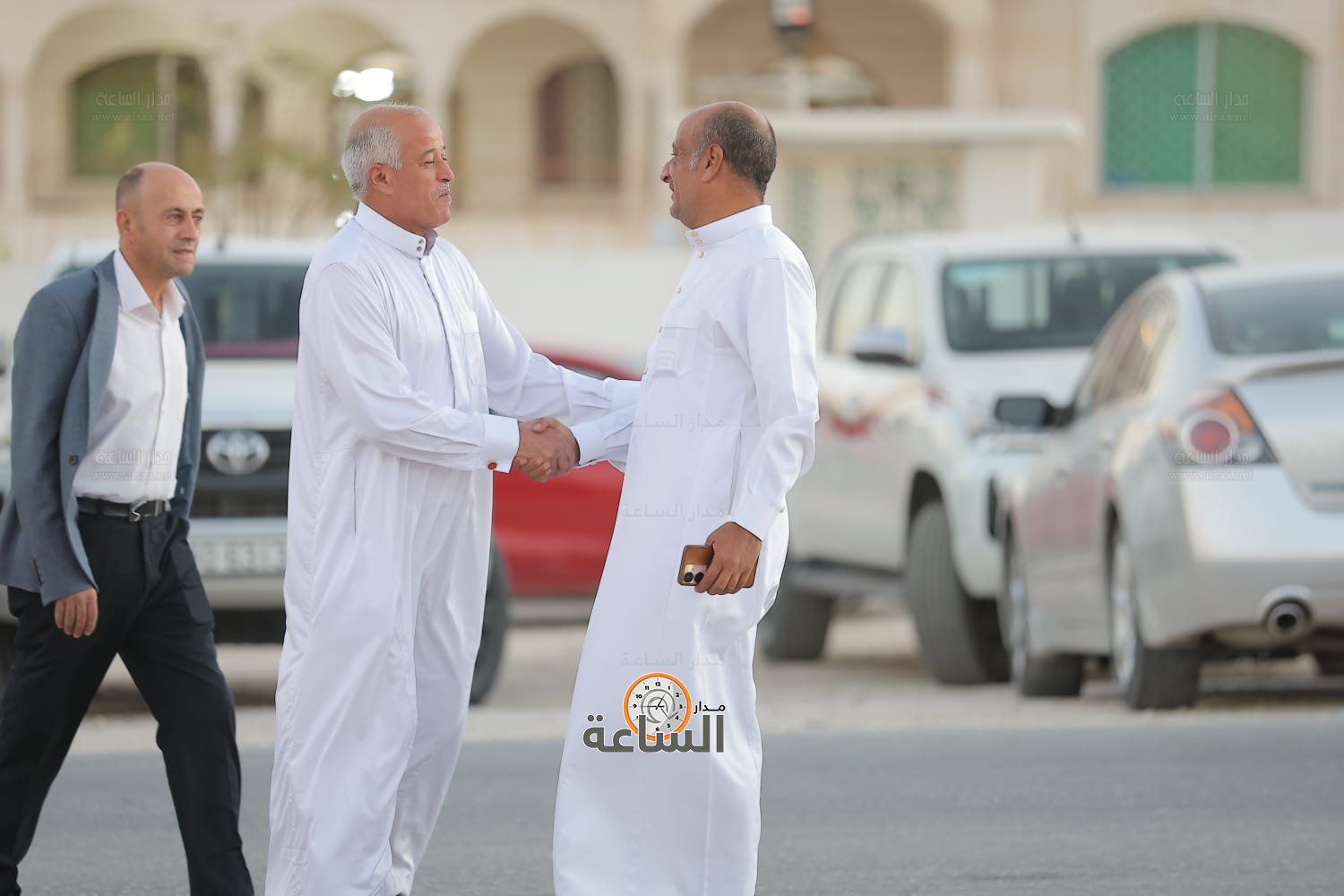 Madar Al-Saa Images 0.3518837616812126