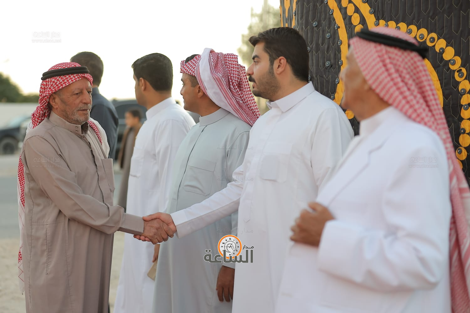 Madar Al-Saa Images 0.01137127230087065