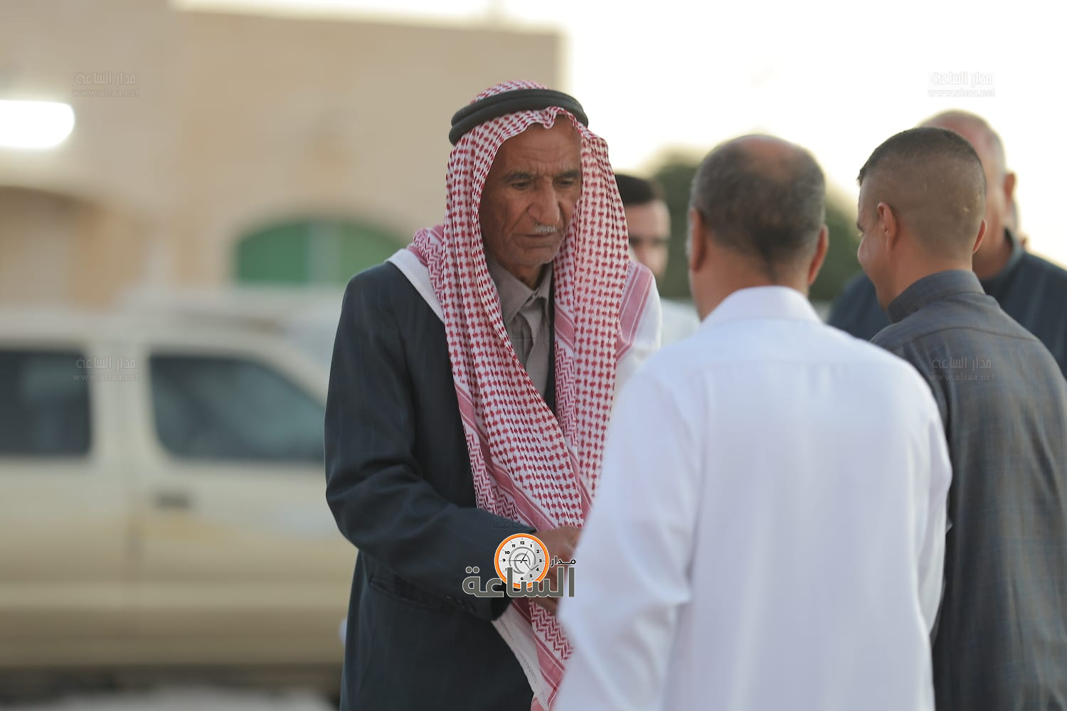 Madar Al-Saa Images 0.755793234682151