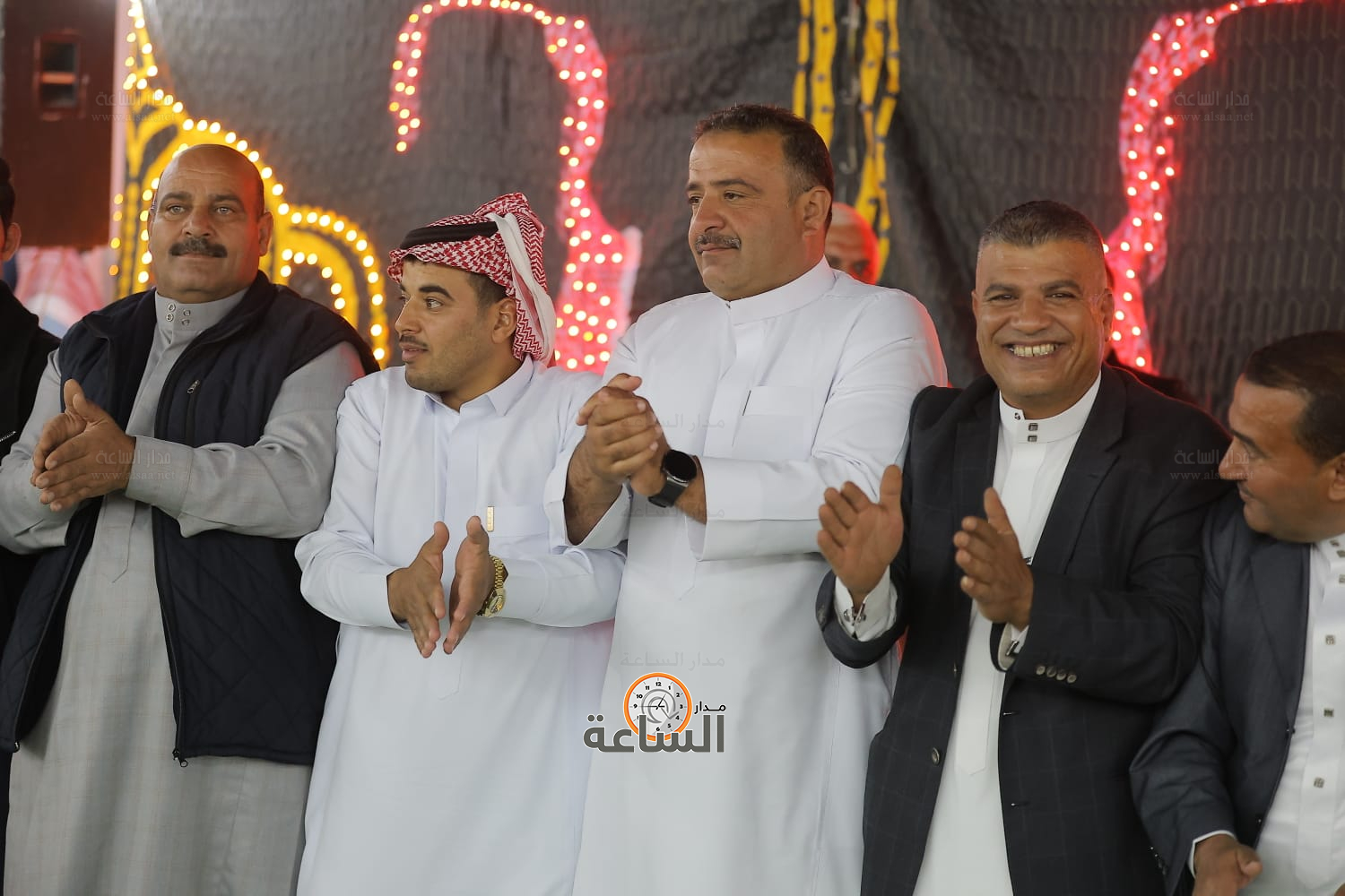 Madar Al-Saa Images 0.44172301913720624