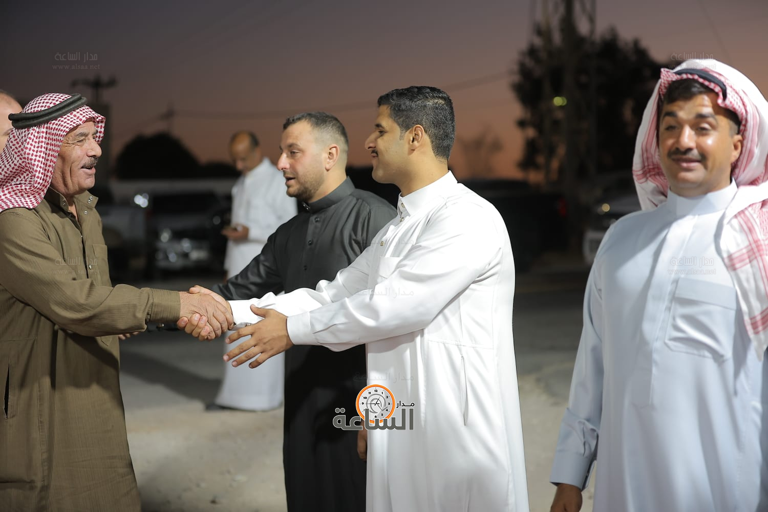 Madar Al-Saa Images 0.43038120446613304