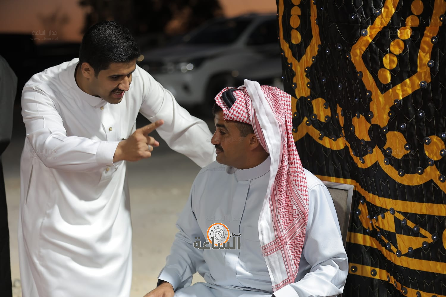 Madar Al-Saa Images 0.02495244156429044