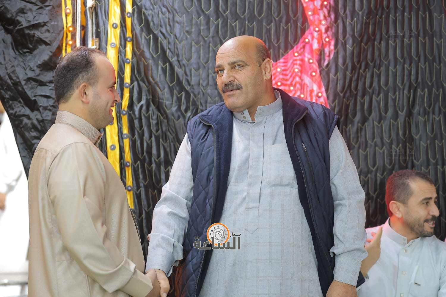 Madar Al-Saa Images 0.04432594739843554