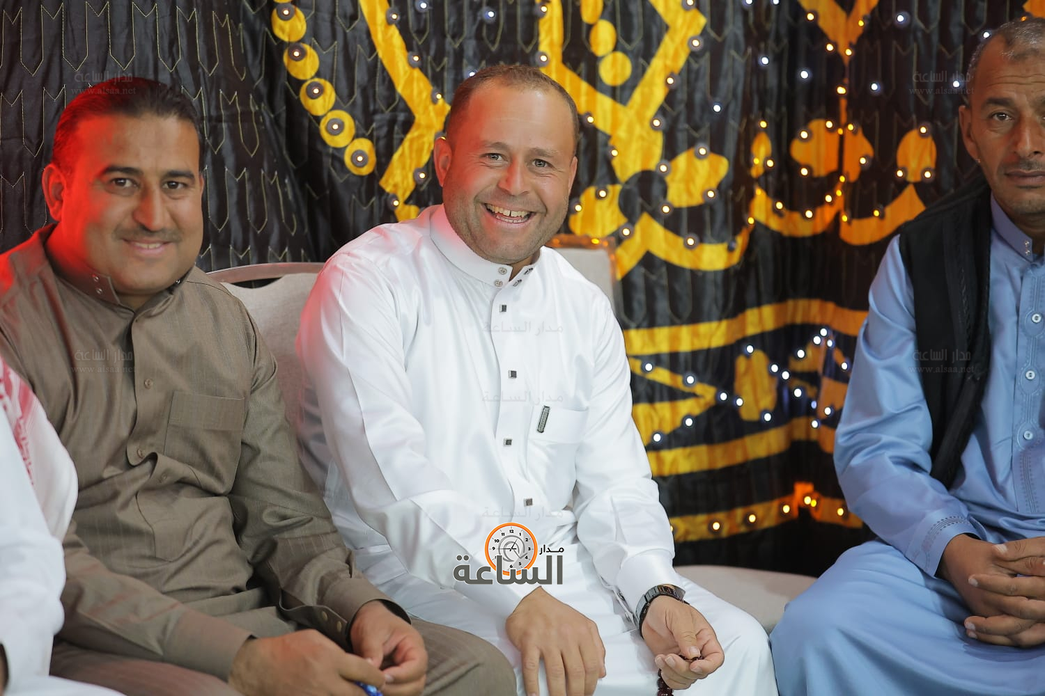 Madar Al-Saa Images 0.884296529639468