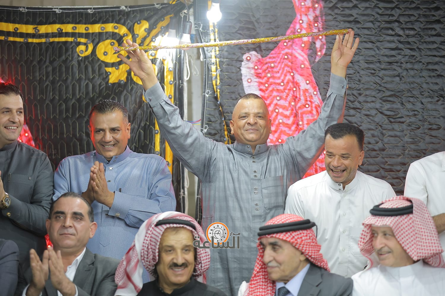 Madar Al-Saa Images 0.727165301846085