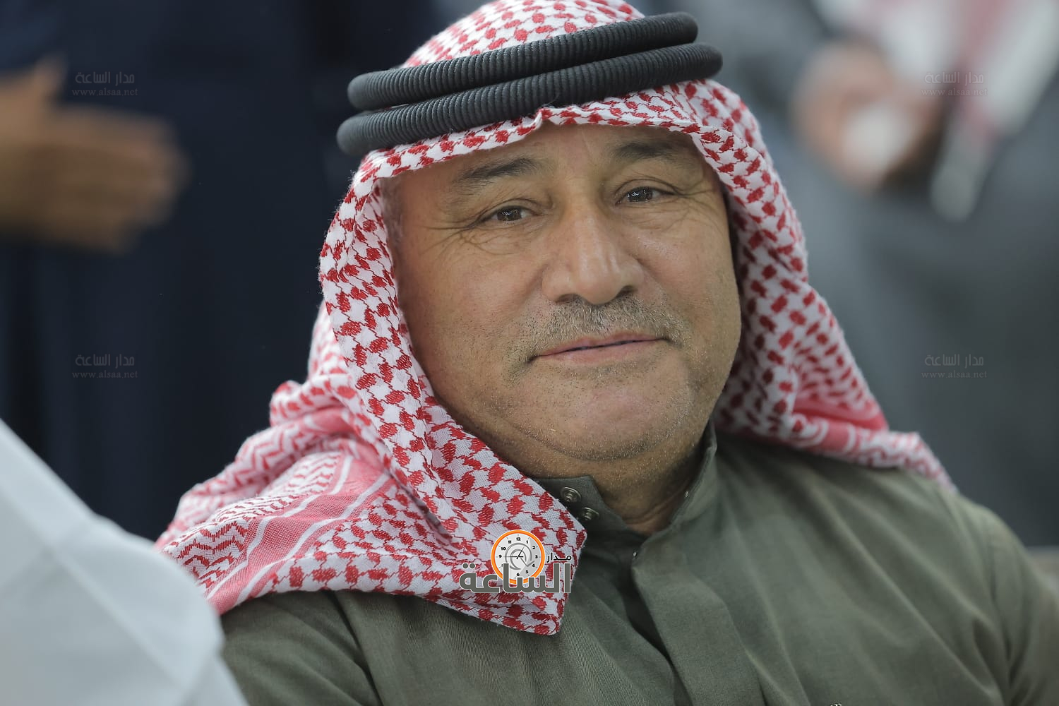 Madar Al-Saa Images 0.4153813540535476