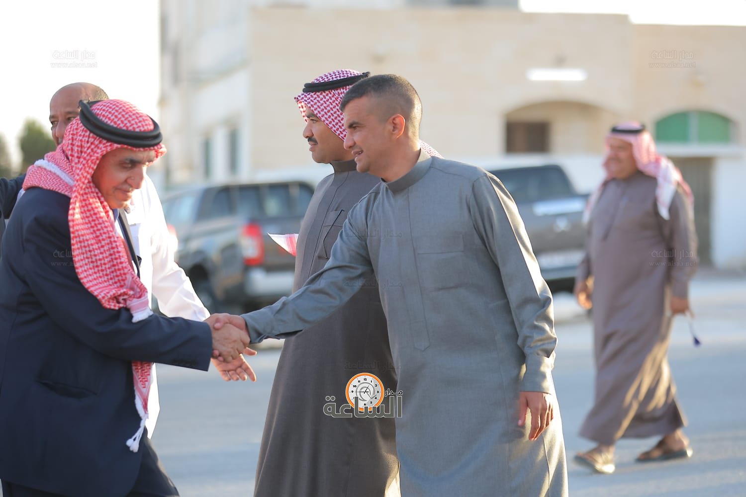 Madar Al-Saa Images 0.8301806164470704