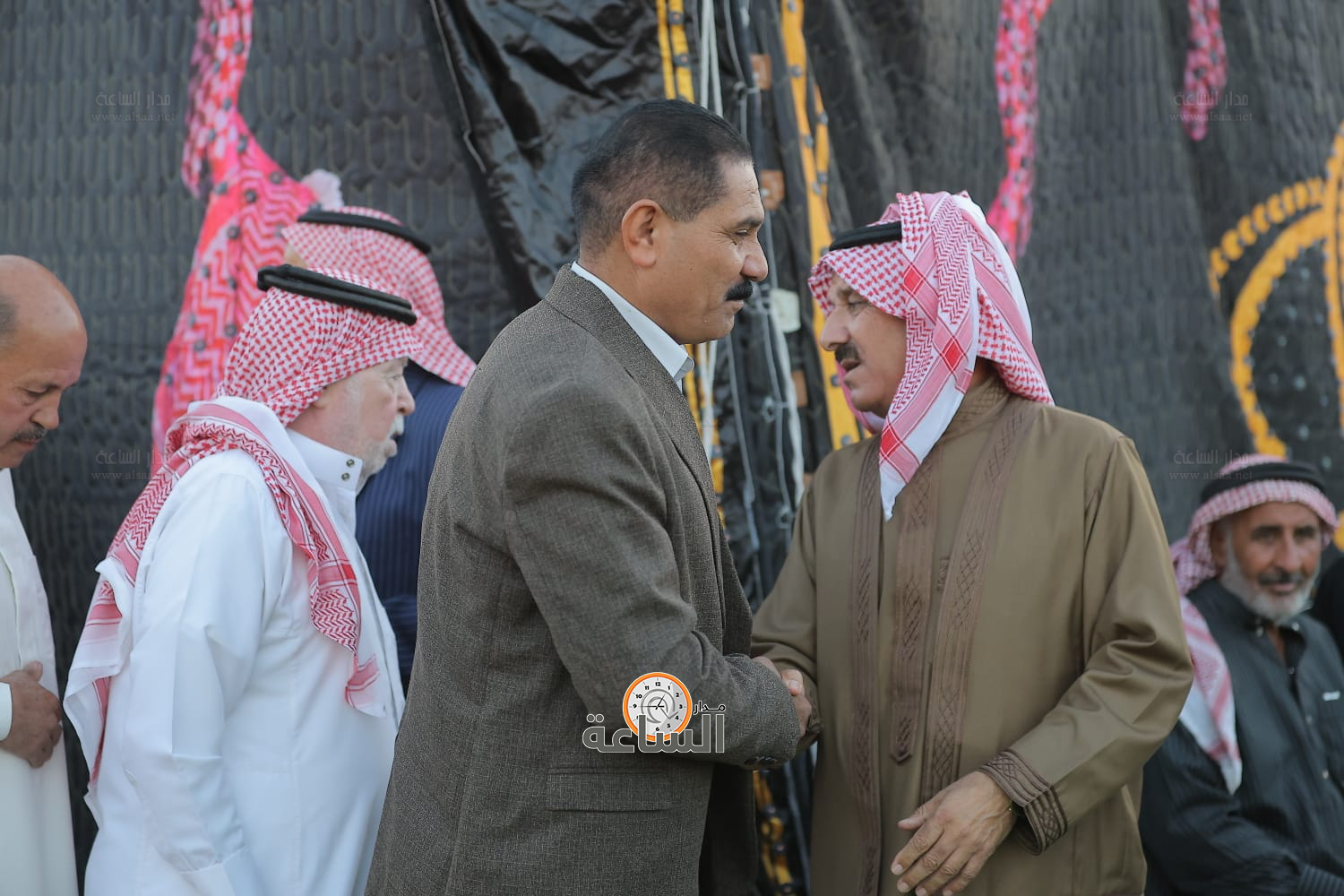 Madar Al-Saa Images 0.6557835297474266