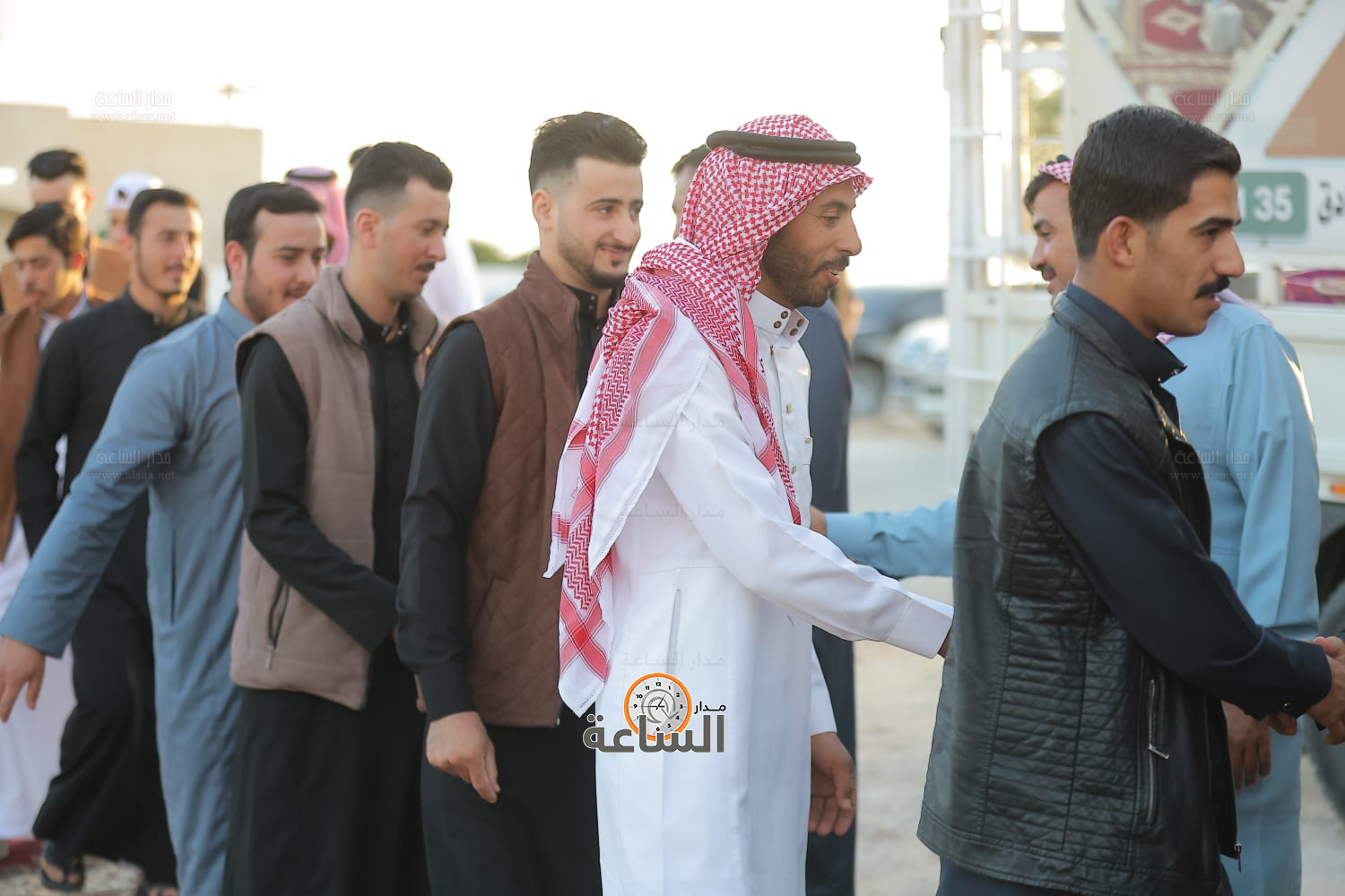 Madar Al-Saa Images 0.8998742043003995