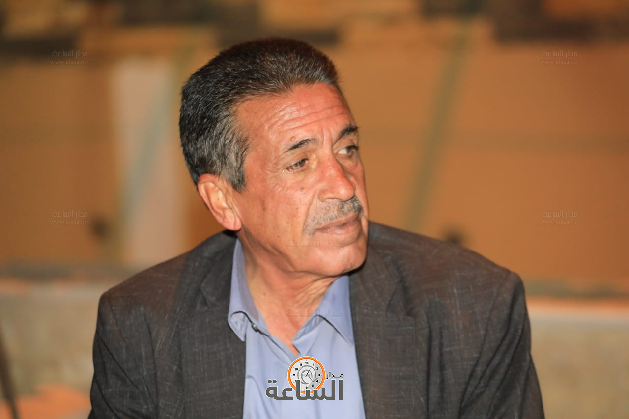 Madar Al-Saa Images 0.6184121412054697