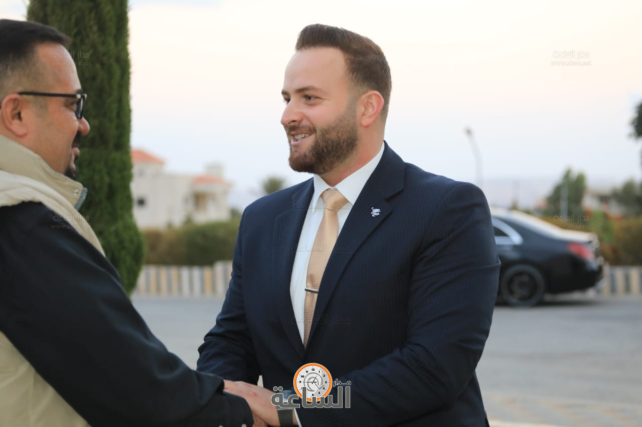 Madar Al-Saa Images 0.4771896233901838