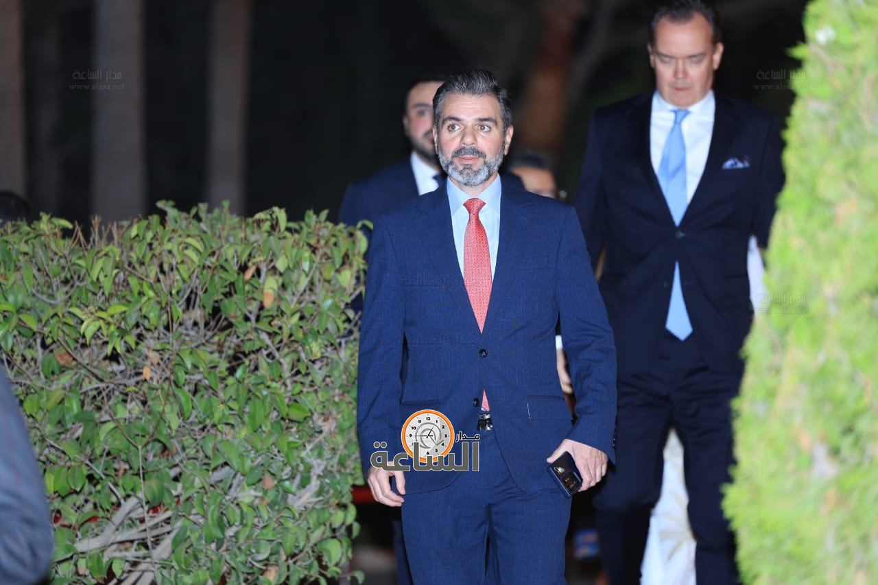 Madar Al-Saa Images 0.3918186118666208