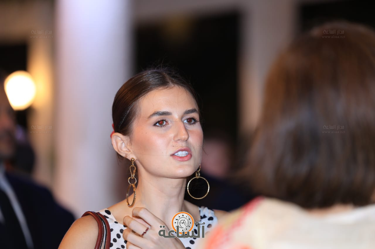 Madar Al-Saa Images 0.685499767929117