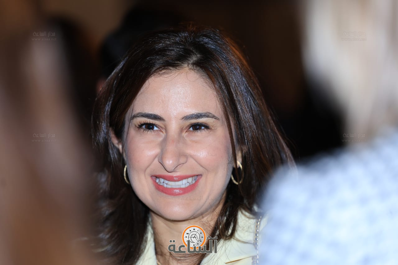 Madar Al-Saa Images 0.9699671734307406