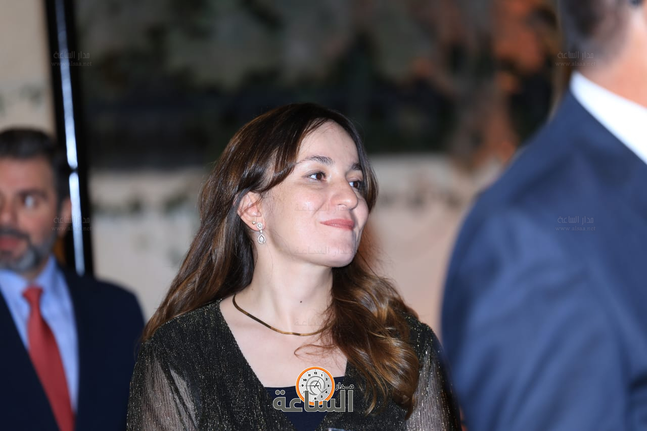 Madar Al-Saa Images 0.6691624871518216