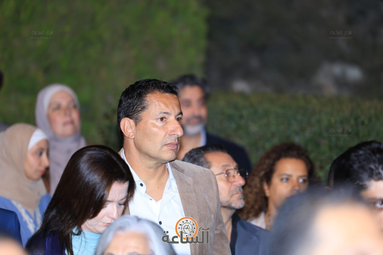 Madar Al-Saa Images 0.33855481137198784