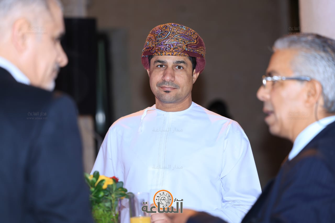 Madar Al-Saa Images 0.9935480984808418