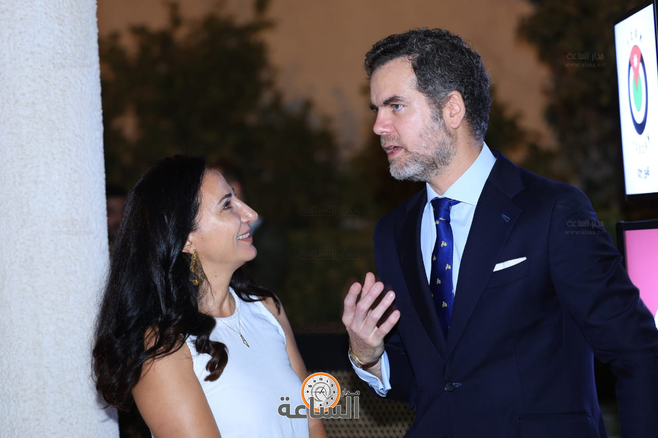 Madar Al-Saa Images 0.027759320815267108