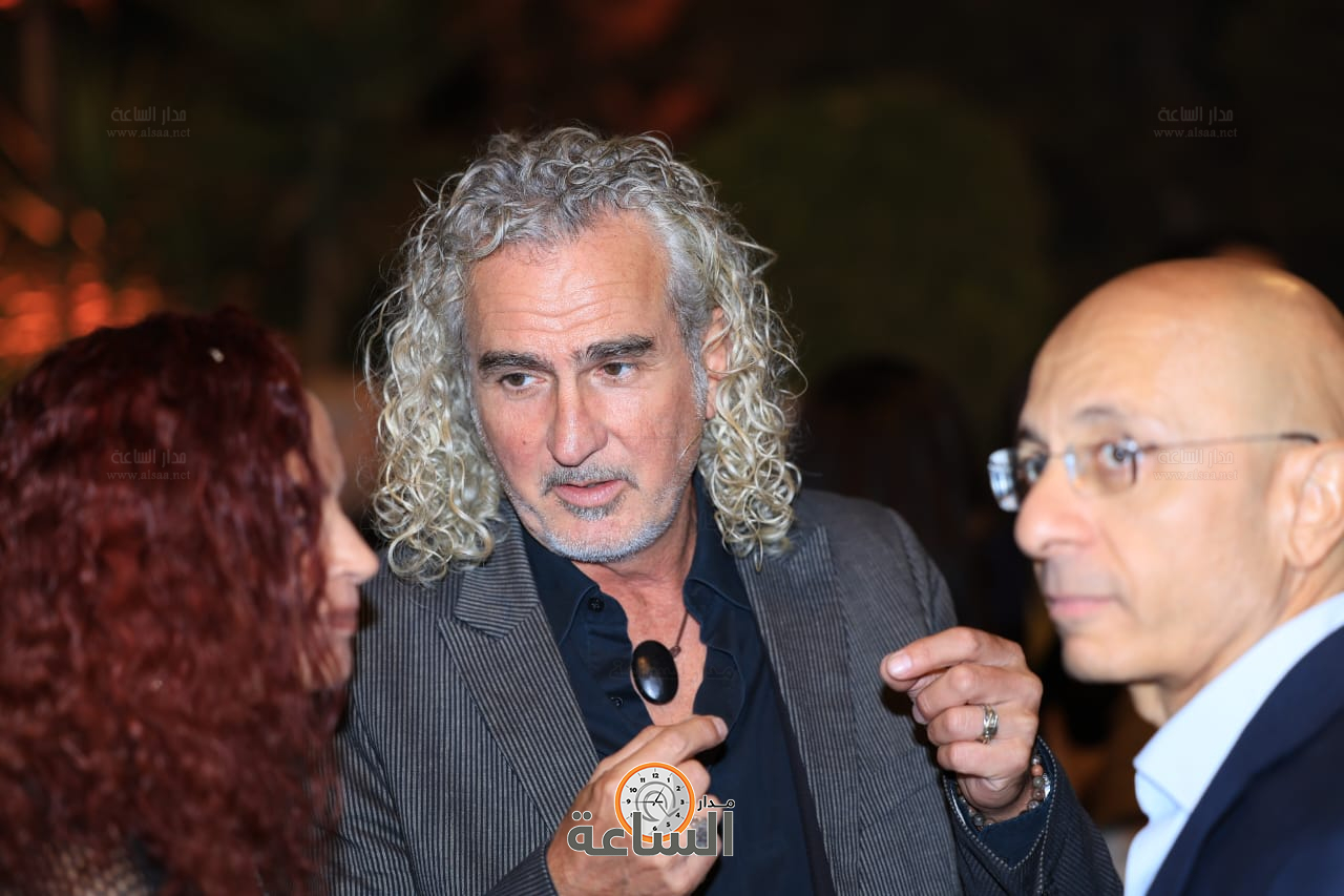 Madar Al-Saa Images 0.015573587604138184