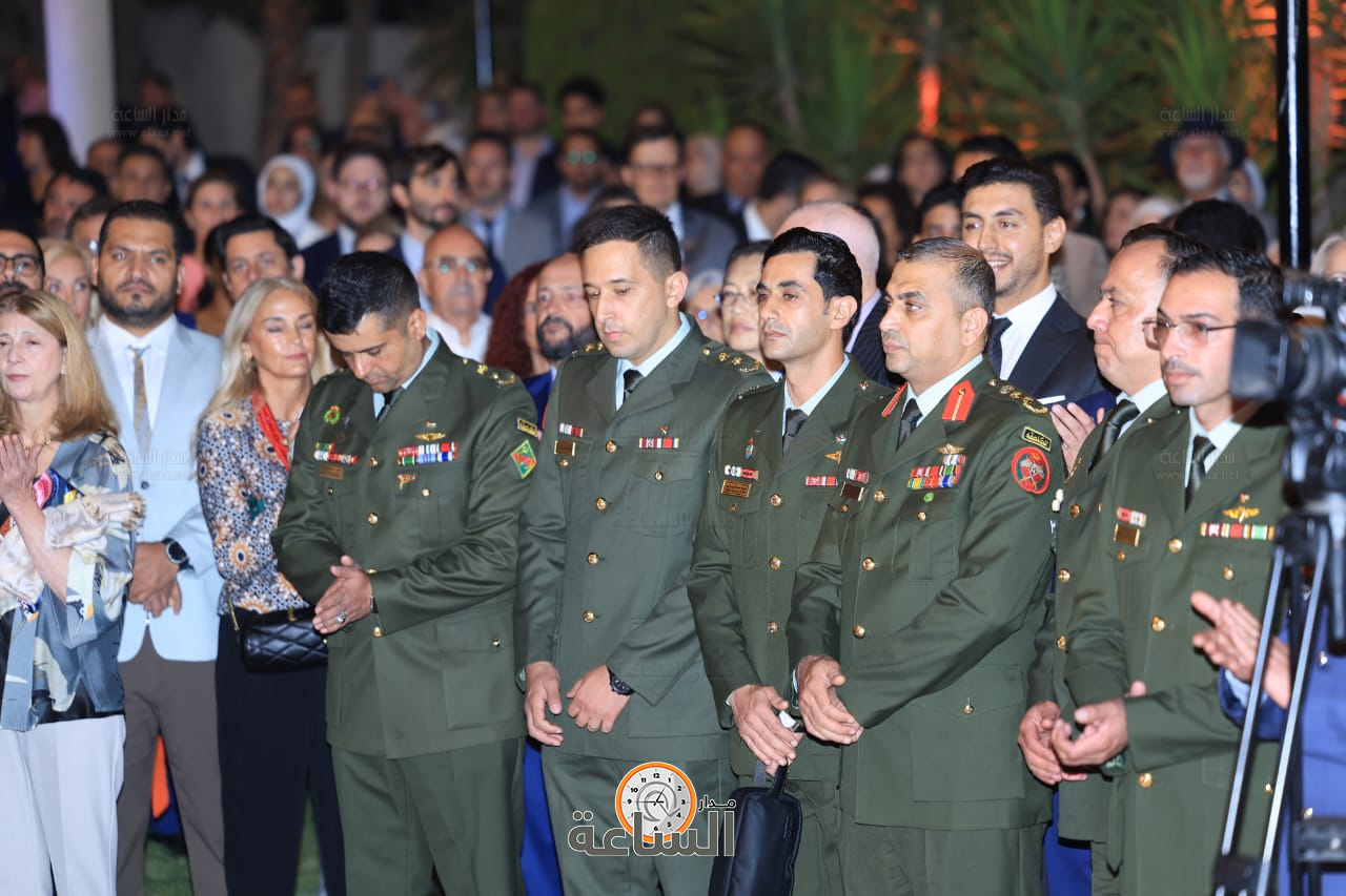 Madar Al-Saa Images 0.08609581344974337