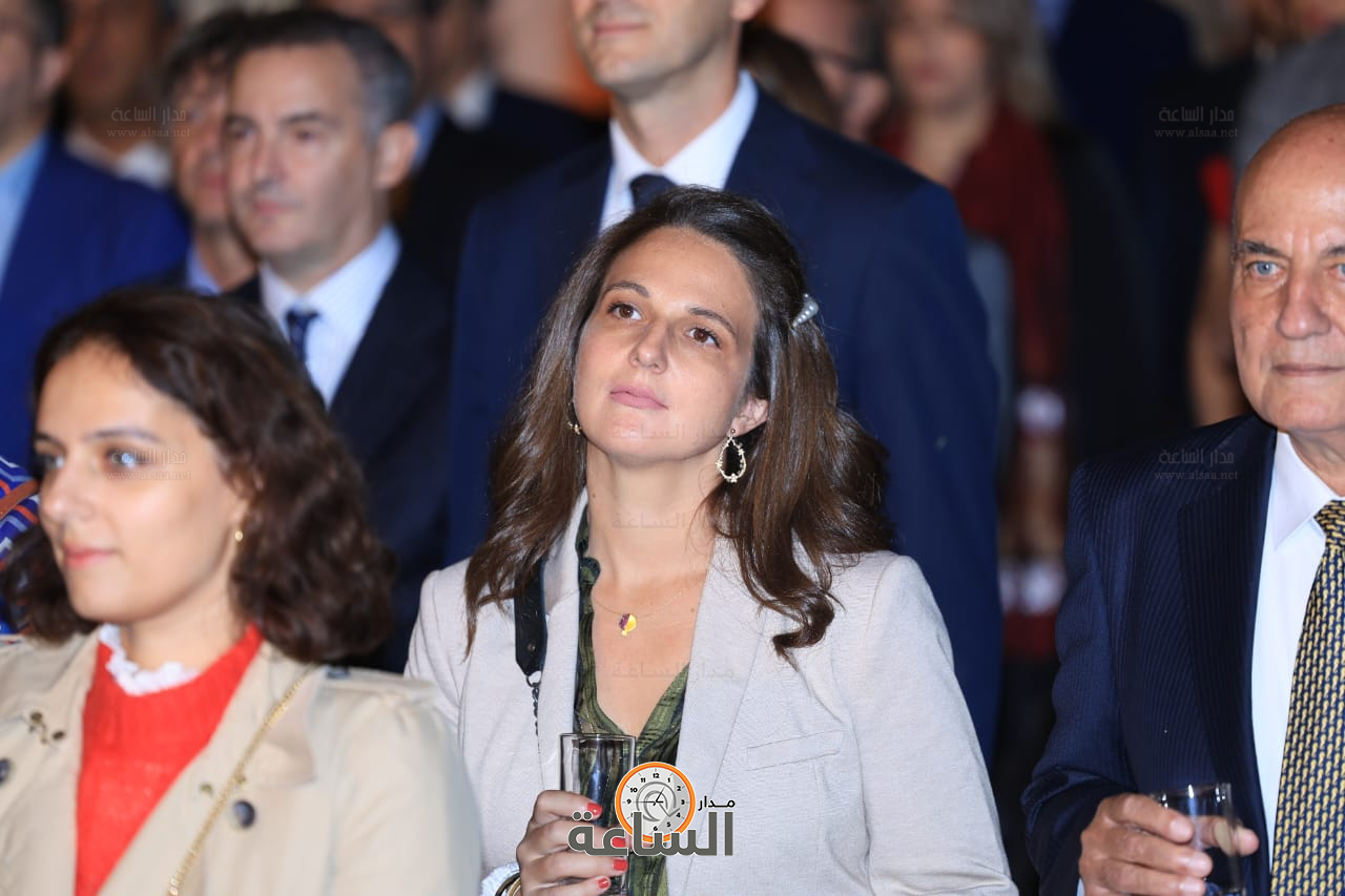 Madar Al-Saa Images 0.8128132634274299